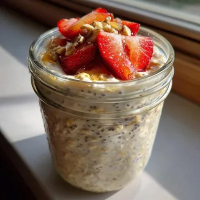 5-Minute Magic: Overnight Oats with Chia Seeds