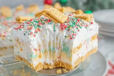 No Bake Christmas Cookie Lush: 7 Simple Layers for Holiday Ease