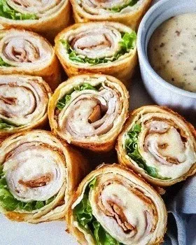 Turkey Cream Cheese Pinwheels are a tasty snack!
